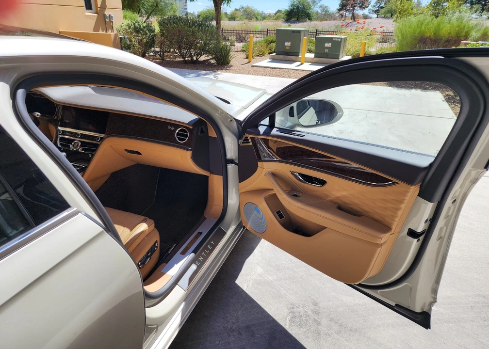 2022 Bentley Continental - Image 11 of 21