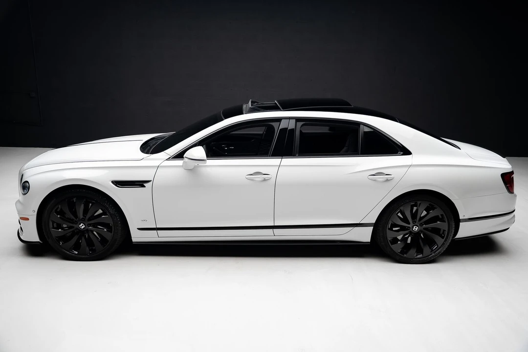 2022 Bentley Continental - Image 18 of 31