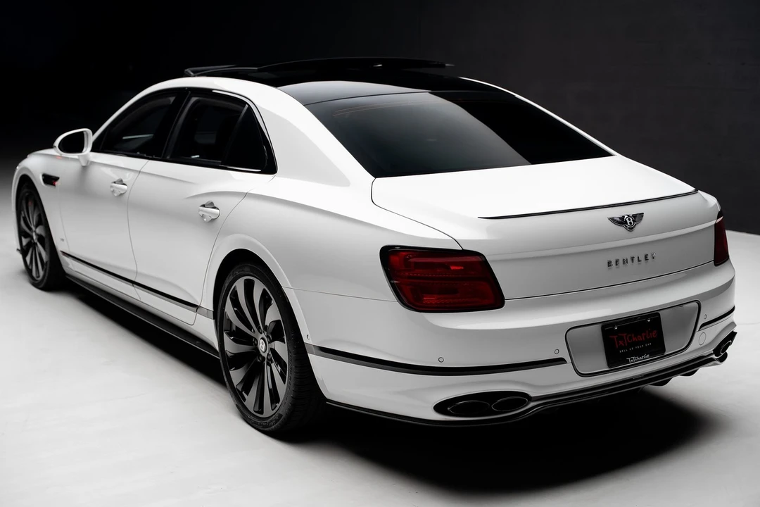 2022 Bentley Continental - Image 27 of 31