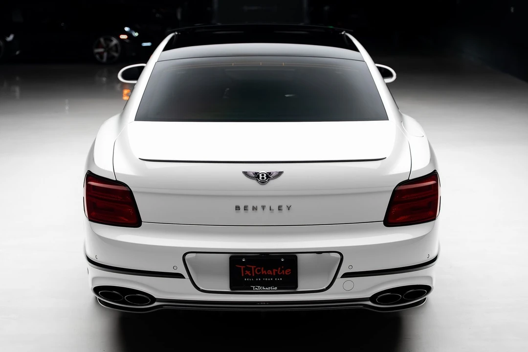 2022 Bentley Continental - Image 28 of 31