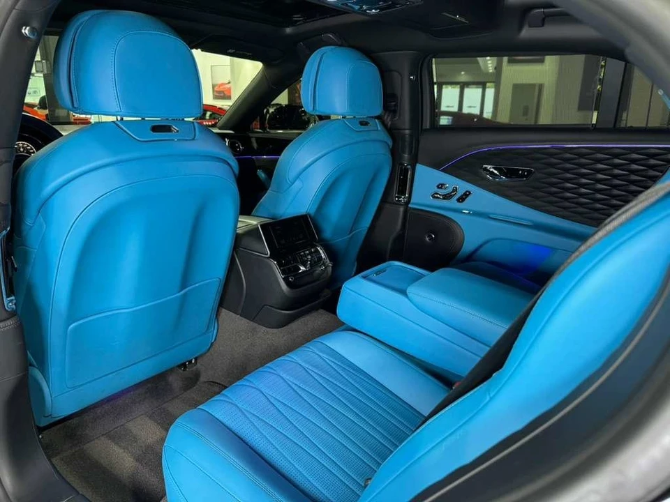 2022 Bentley Continental - Image 11 of 12