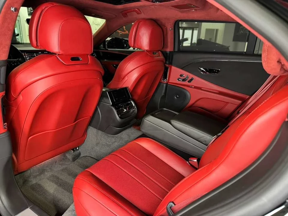 2022 Bentley Continental - Image 11 of 12