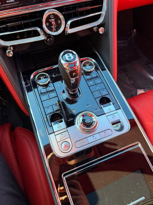 2022 Bentley Continental Flying Spur - Image 19 of 20