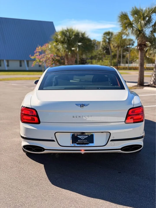 2022 Bentley Continental Flying Spur - Image 7 of 20