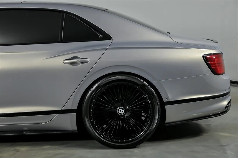 2022 Bentley - Image 9 of 31