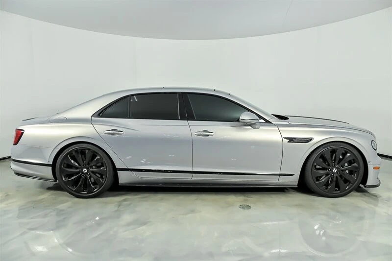 2022 Bentley Continental - Image 11 of 31
