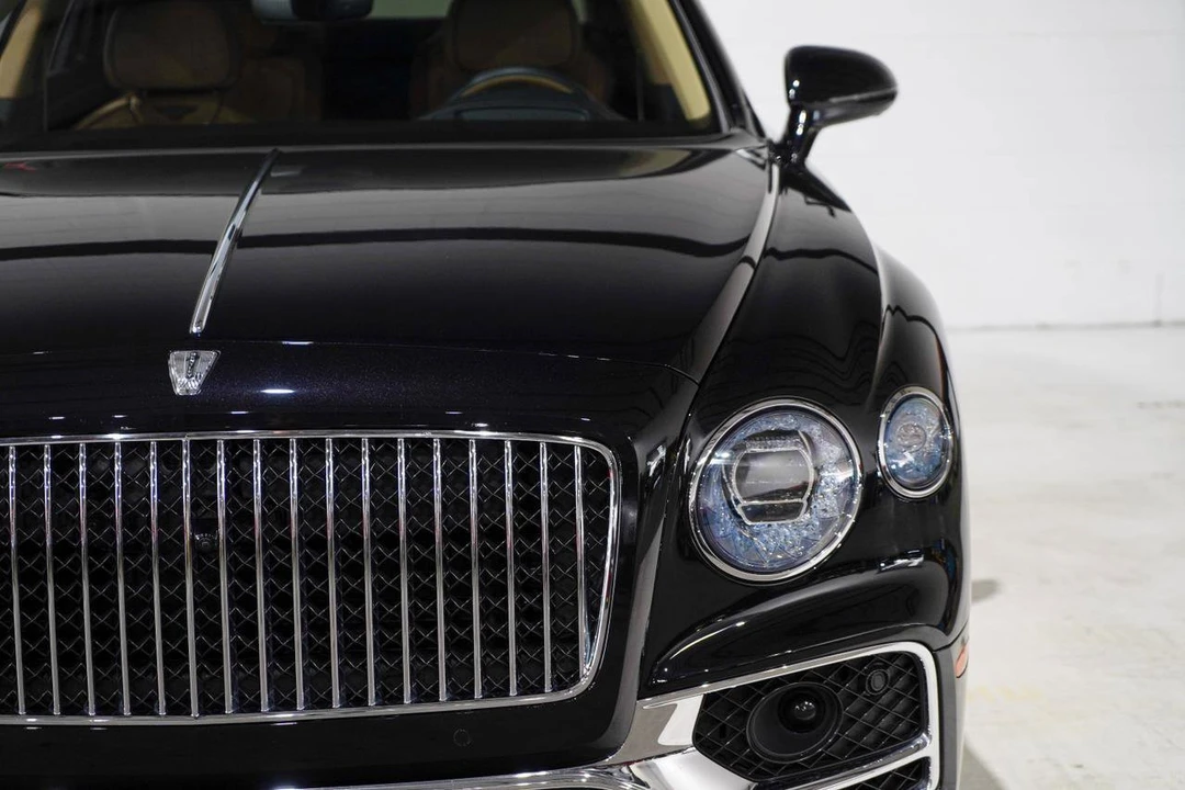 2022 Bentley Continental - Image 27 of 31