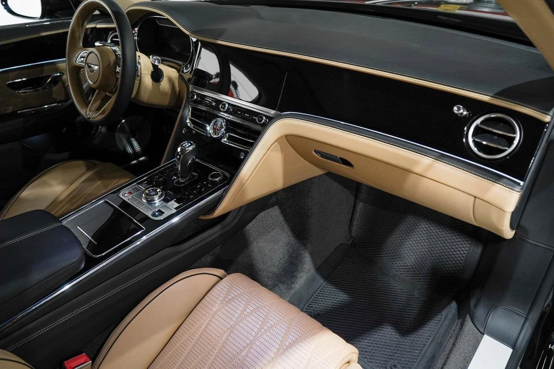2022 Bentley Continental - Image 14 of 31