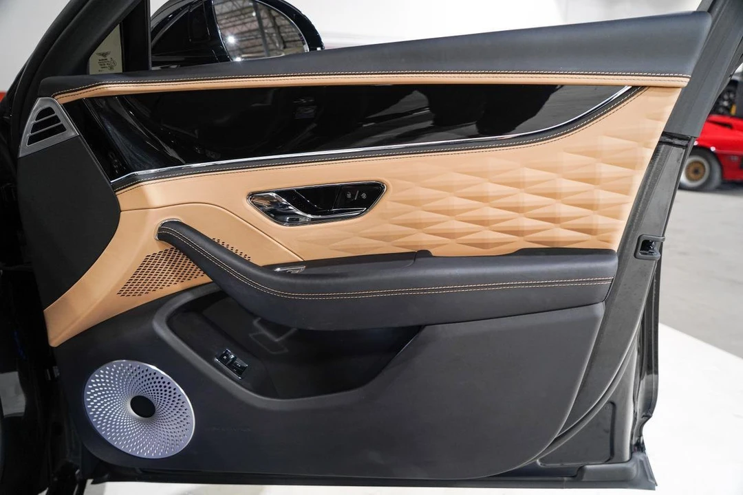 2022 Bentley Continental - Image 17 of 31