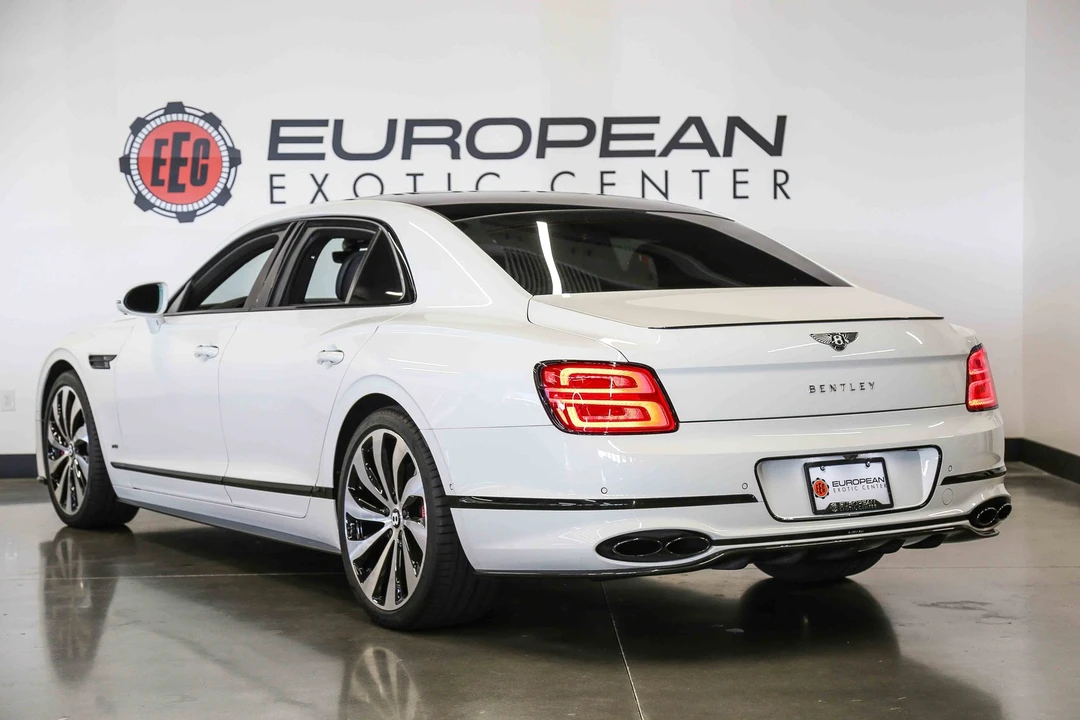 2022 Bentley Continental - Image 12 of 31