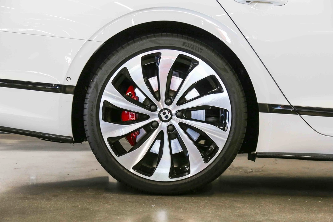 2022 Bentley Continental - Image 17 of 31