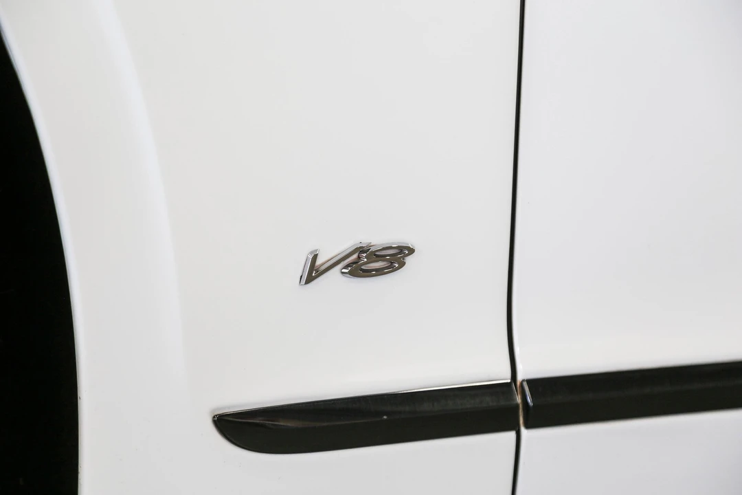 2022 Bentley Continental - Image 24 of 31