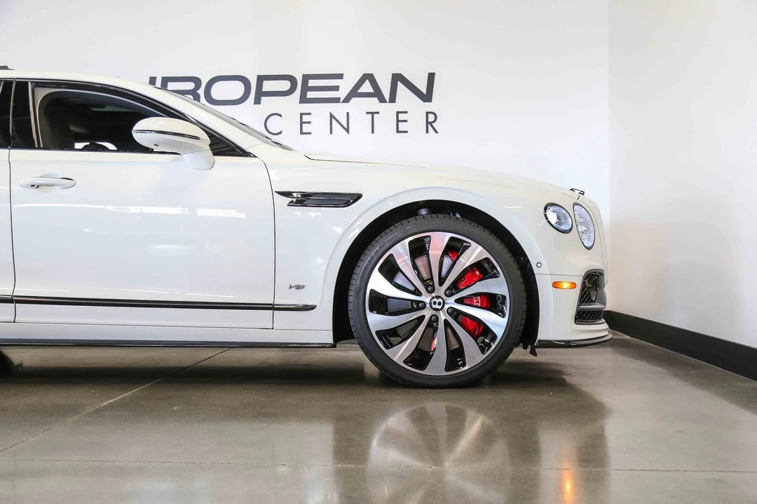 2022 Bentley Continental - Image 18 of 31
