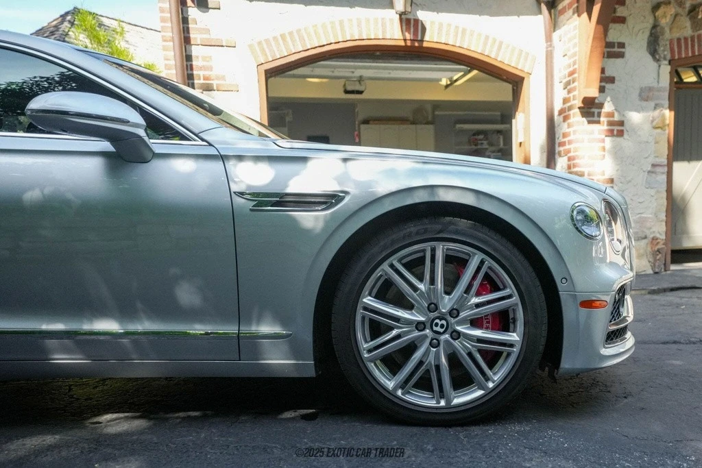 2022 Bentley Continental - Image 11 of 12