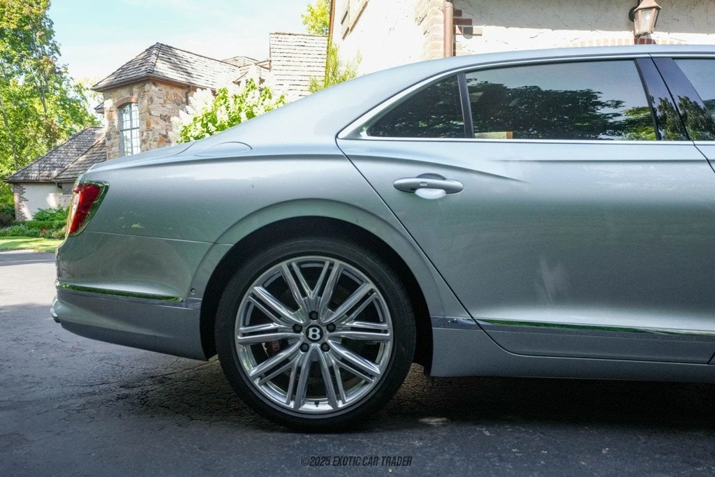 2022 Bentley Continental - Image 10 of 12