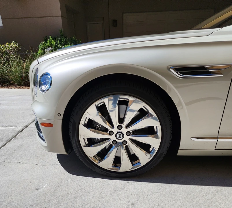 2022 Bentley Continental - Image 8 of 12