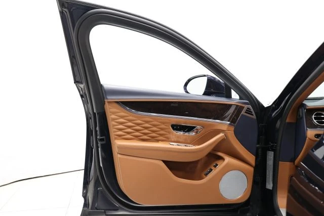 2022 Bentley Continental - Image 9 of 31