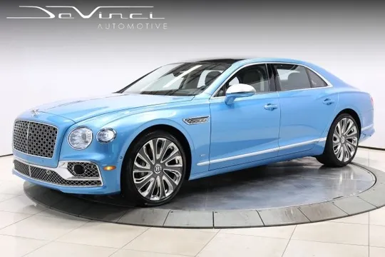2022 Bentley Flying Spur V8 Sedan 4D