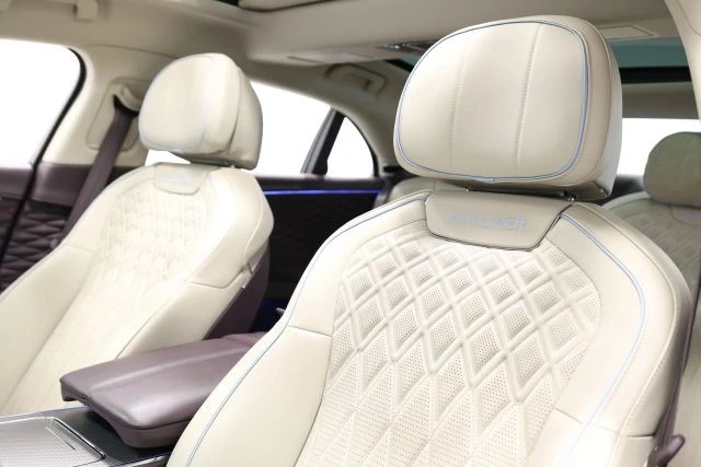 2022 Bentley Continental - Image 24 of 31