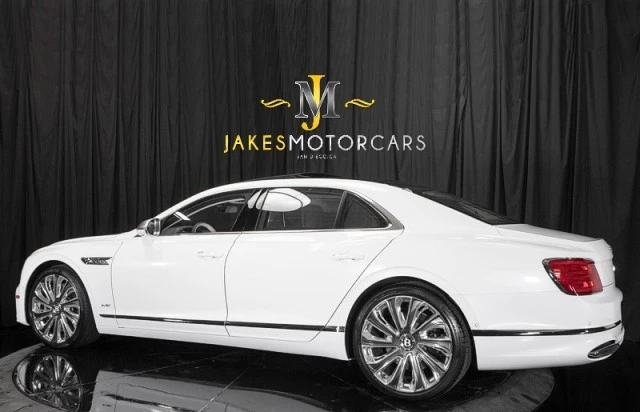 2022 Bentley - Image 9 of 24