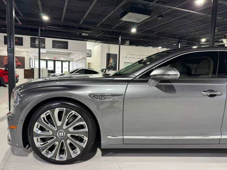 2022 Bentley Continental - Image 17 of 21