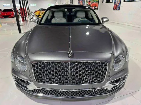 2022 Bentley Flying Spur W12 Mulliner