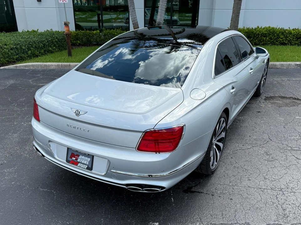 2022 Bentley Continental - Image 17 of 21