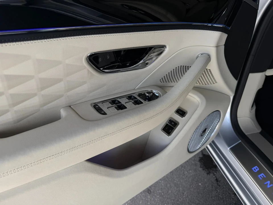 2022 Bentley Continental - Image 21 of 21