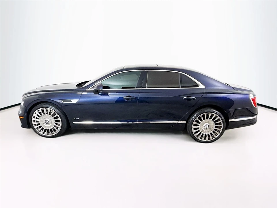 2022 Bentley Continental - Image 29 of 31