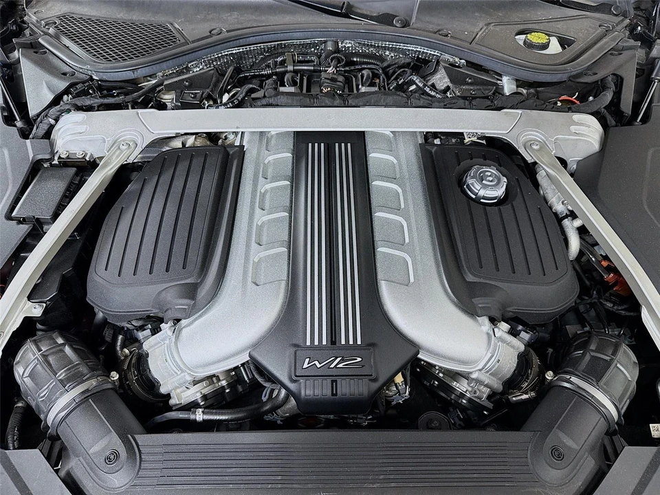 2022 Bentley Continental - Image 28 of 31