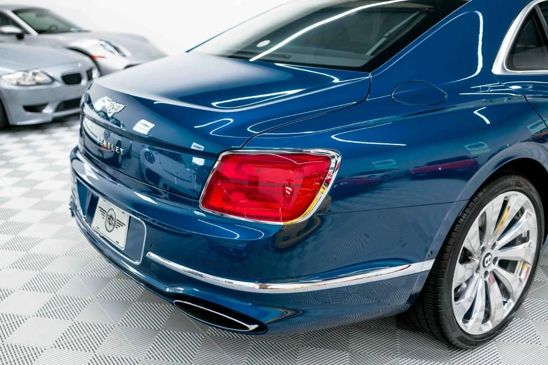 2022 Bentley Continental - Image 26 of 31