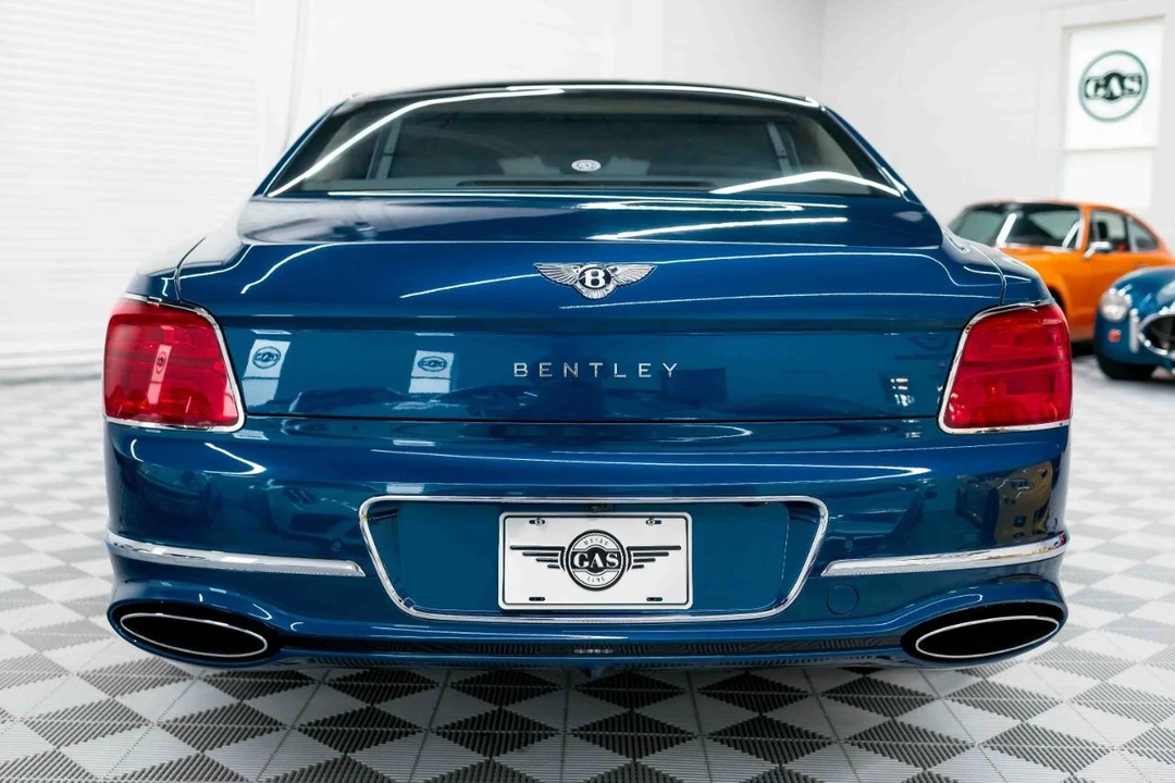 2022 Bentley Continental - Image 8 of 31
