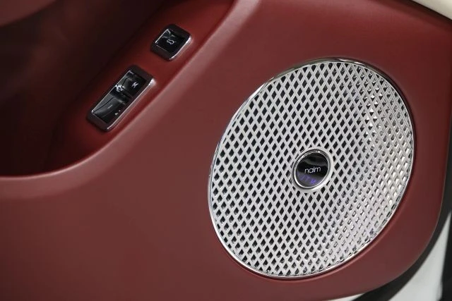 2022 Bentley Continental - Image 17 of 31