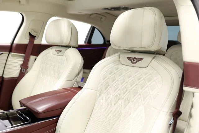 2022 Bentley Continental - Image 23 of 31