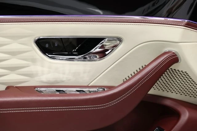 2022 Bentley Continental - Image 14 of 31