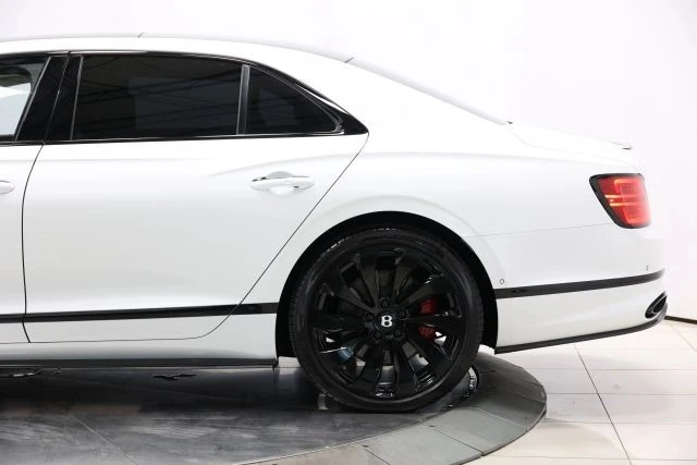 2022 Bentley Continental - Image 12 of 31