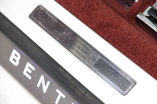 2022 Bentley Continental - Image 21 of 31