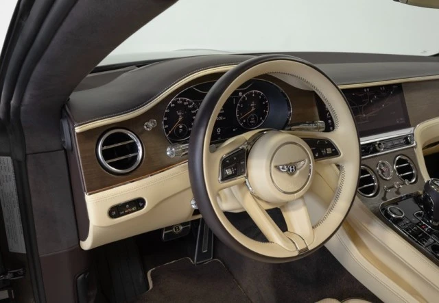 2022 Bentley Continental GT Mulliner 3rd Gen - Image 22 of 24