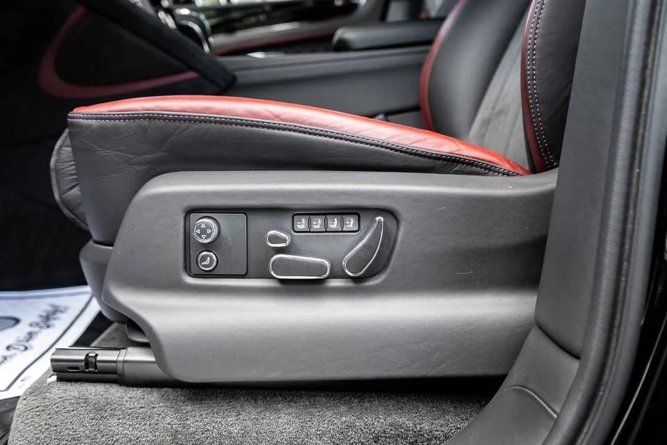 2022 Bentley Bentayga - Image 12 of 16