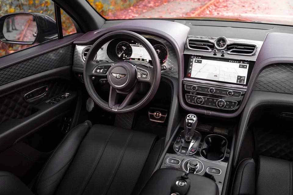2022 Bentley Bentayga - Image 11 of 12