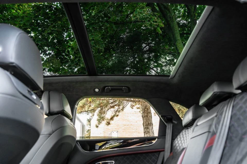 2022 Bentley Bentayga - Image 20 of 20