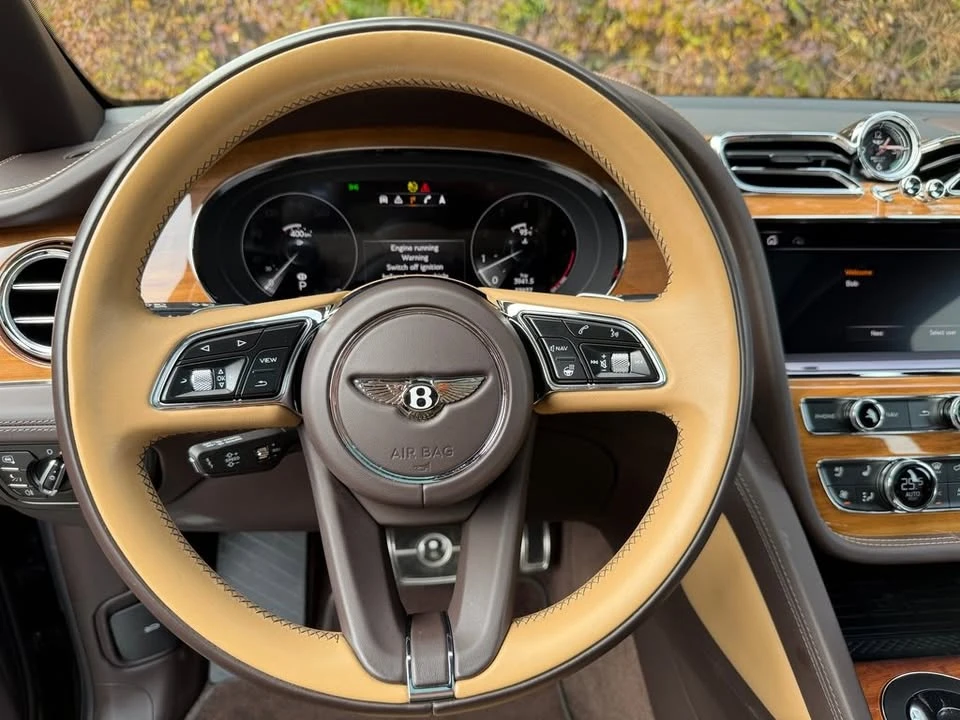 2022 Bentley Bentayga - Image 19 of 20