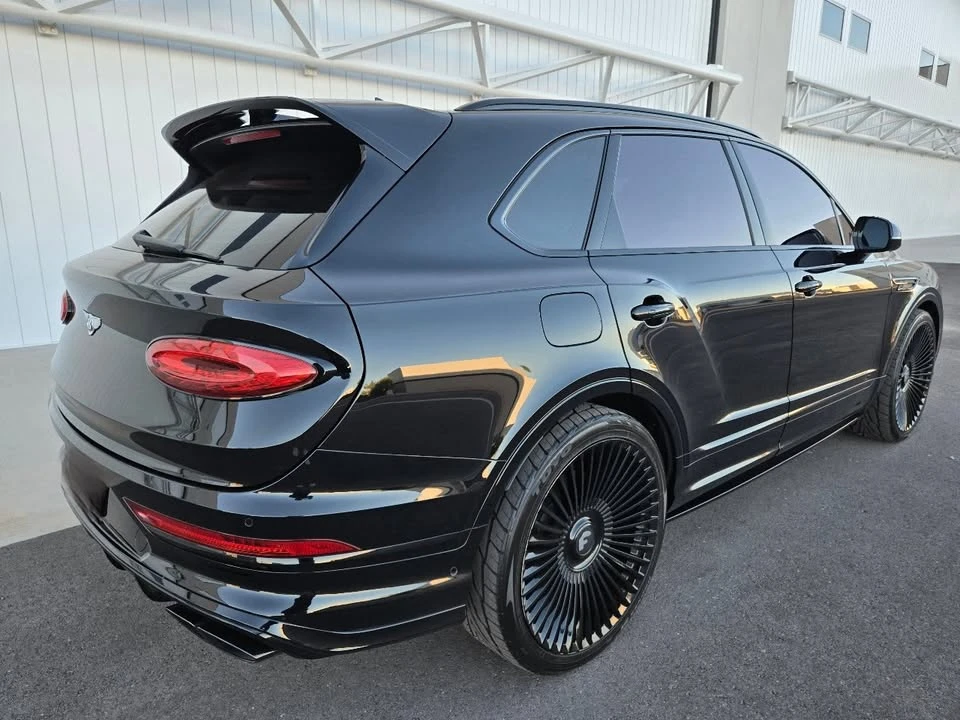2022 Bentley Bentayga - Image 13 of 20