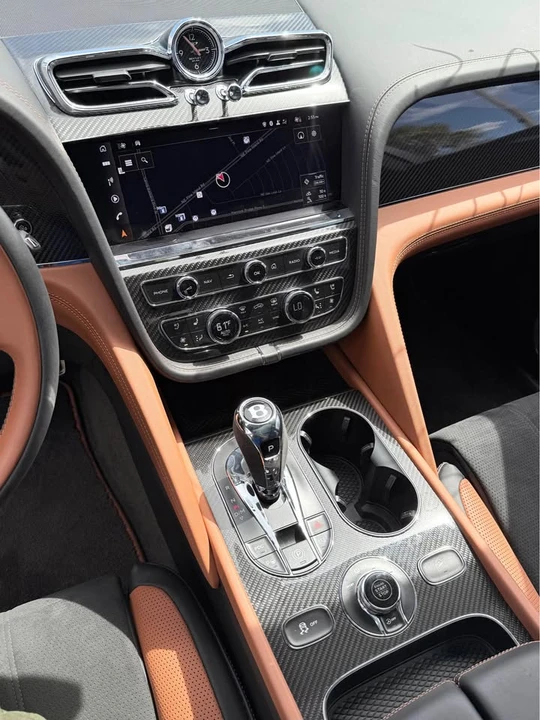 2022 Bentley Bentayga - Image 10 of 20