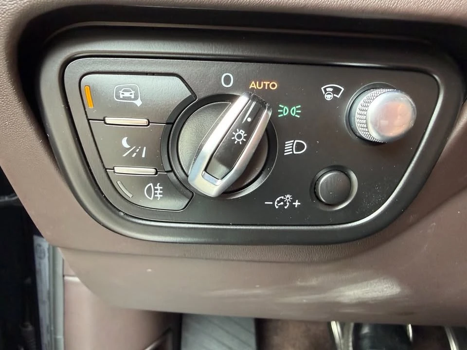 2022 Bentley Bentayga - Image 12 of 20