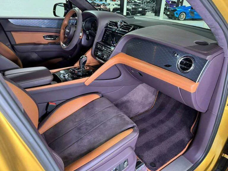 2022 Bentley Bentayga - Image 14 of 19