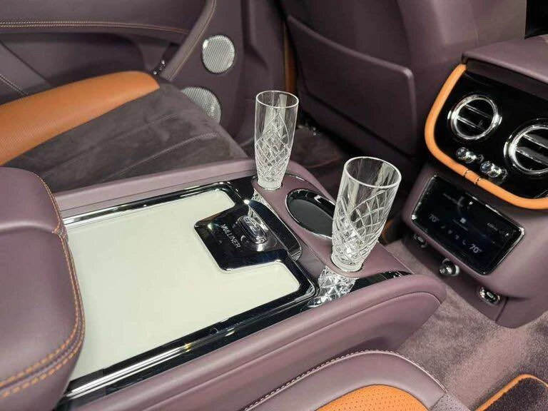 2022 Bentley Bentayga - Image 11 of 19