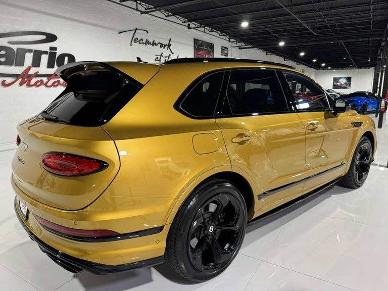 2022 Bentley Bentayga - Image 6 of 19
