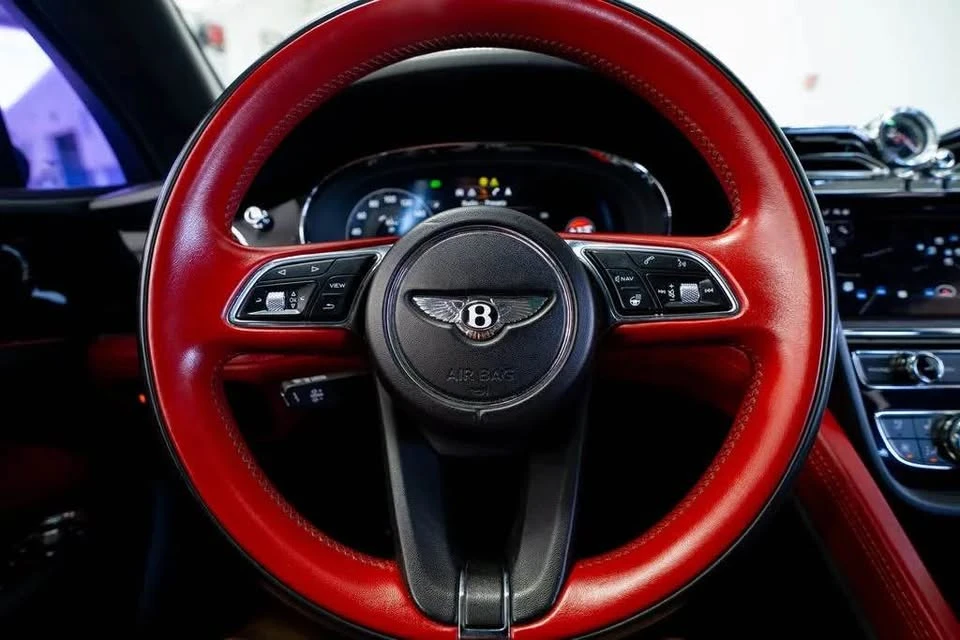 2022 Bentley Bentayga - Image 8 of 16