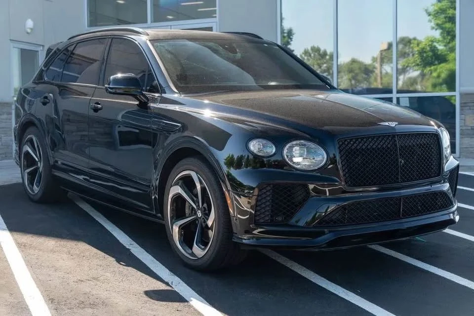 2022 Bentley Bentayga - Image 3 of 16